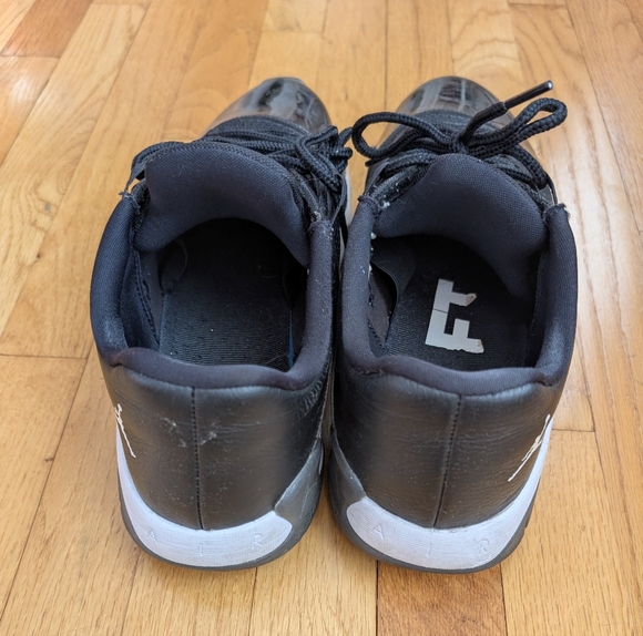 Nike Black White Air Jordan 11 CMFT Low Sneakers - Picture 11 of 15